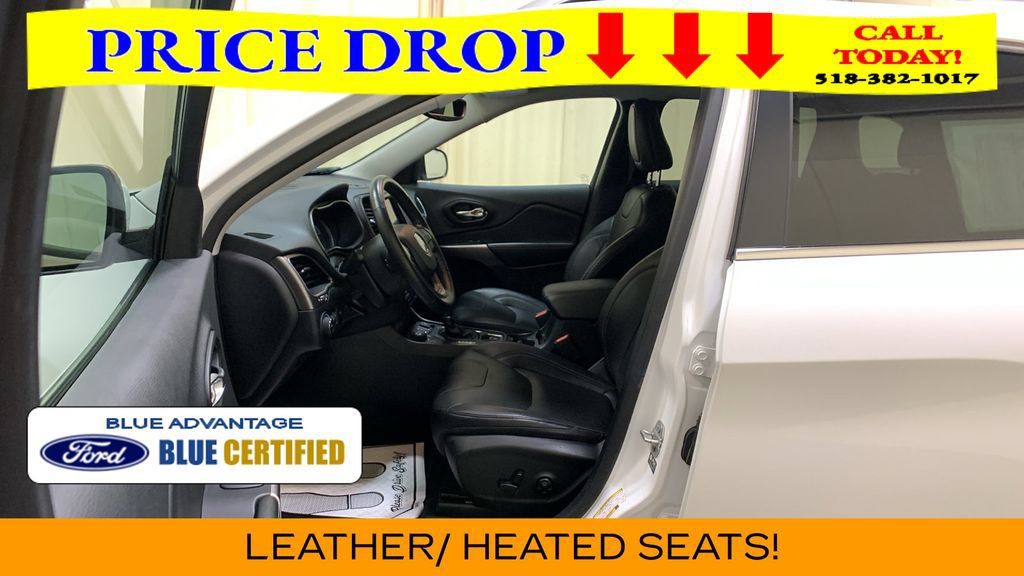 Used 2021 Jeep Cherokee Latitude Lux w/ Comfort/Convenience Group AWD/4WD image 28