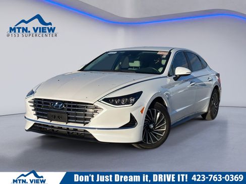 Used 2023 Hyundai Sonata SEL image 1