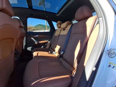 Certified 2023 Audi Q5 2.0T Premium w/ Convenience Package image 20