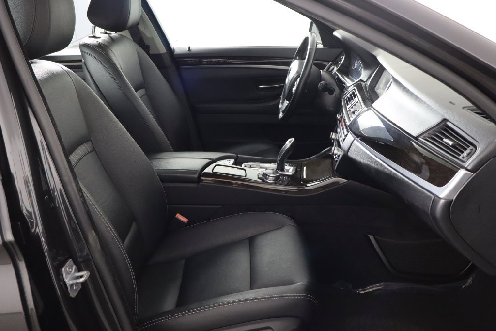 Used 2014 BMW 535i xDrive Sedan AWD/4WD image 17