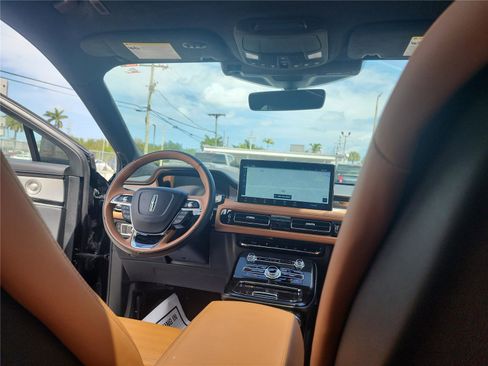 Used 2023 Lincoln Nautilus Black Label image 24