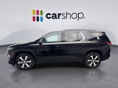 Used 2023 Chevrolet Traverse LT w/ LT Premium Package AWD/4WD image 2