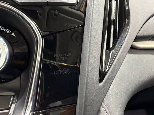 Used 2025 Acura RDX w/ Technology Package AWD/4WD image 39