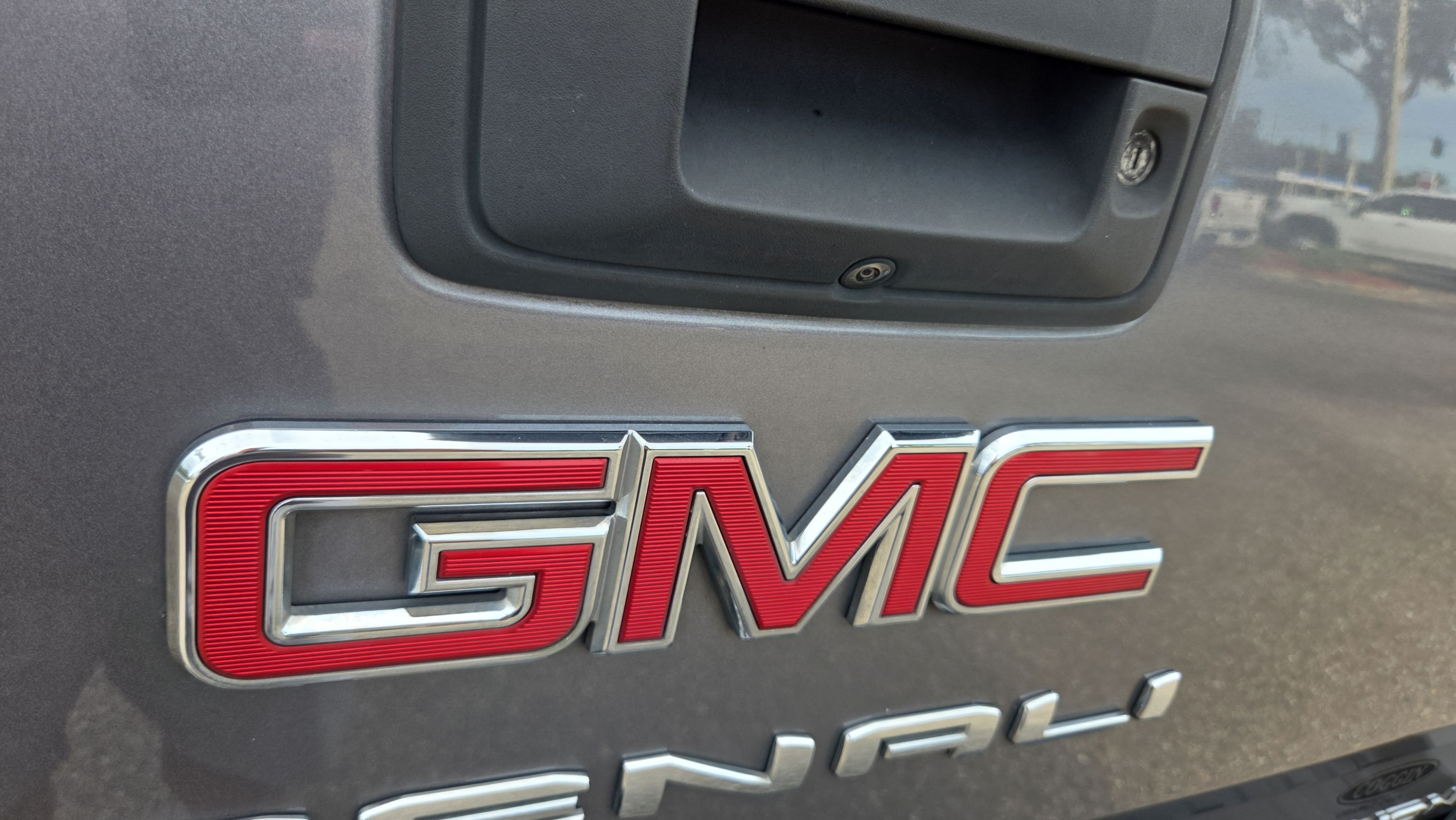 Used 2022 GMC Canyon Denali AWD/4WD image 16