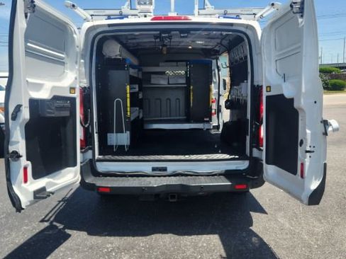 Used 2016 Ford Transit 250 130 Low Roof RWD image 3