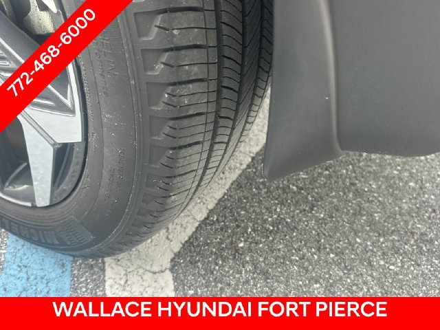 Used 2023 Hyundai Tucson Limited AWD/4WD image 12