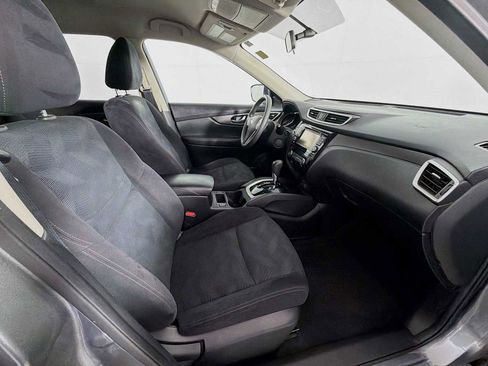 Used 2016 Nissan Rogue SV w/ SV Premium Package AWD/4WD image 27