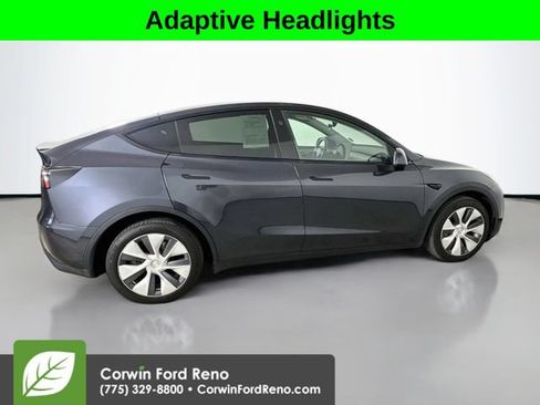 Used 2024 Tesla Model Y Long Range AWD/4WD image 8