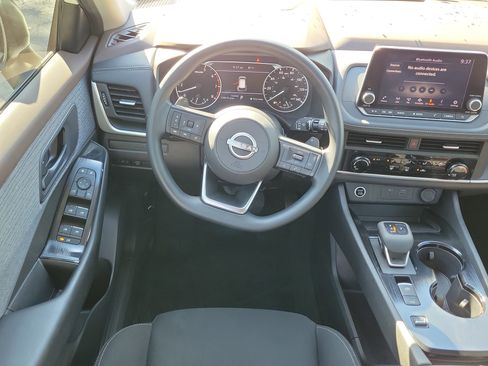 Certified 2023 Nissan Rogue S FWD image 14