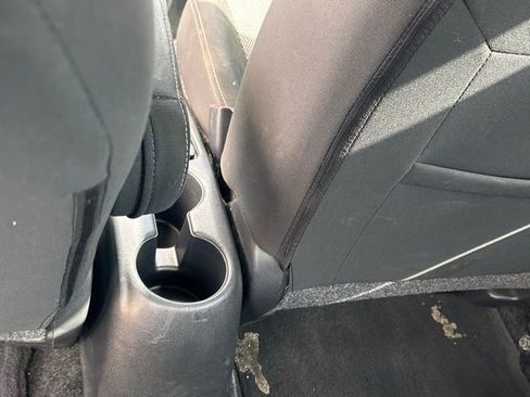 Used 2018 Nissan Versa SV image 42