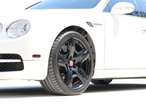 Used 2015 Bentley Flying Spur V8 AWD/4WD image 23