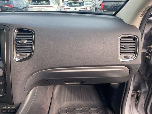Used 2018 Dodge Durango GT image 40