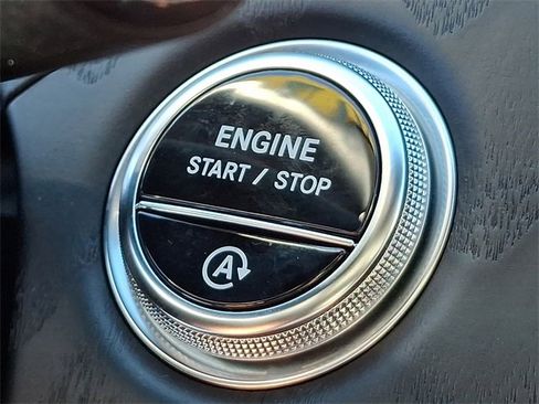 Used 2024 Mercedes-Benz E 350 4MATIC Sedan image 25