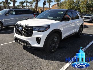 New 2025 Ford Explorer ST-Line w/ Premium Package video 1