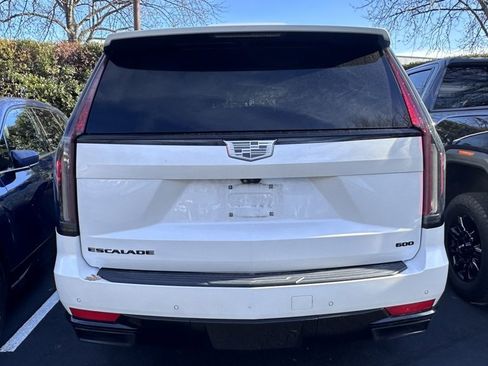 Used 2023 Cadillac Escalade Sport Platinum w/ LPO, ONYX Package image 8
