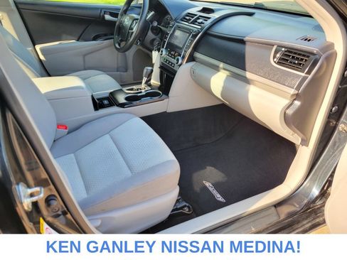 Used 2014 Toyota Camry LE FWD image 51