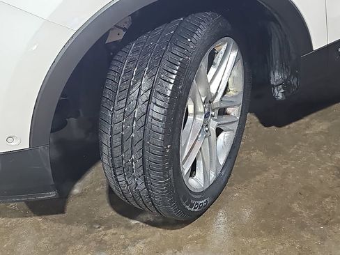 Used 2017 Ford Explorer Limited w/ Equipment Group 301A image 40