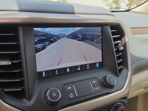 Used 2022 GMC Acadia Denali w/ Denali Ultimate Package AWD/4WD image 24