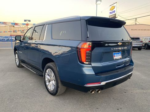 Used 2025 Chevrolet Suburban Premier image 12