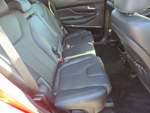 Used 2019 Hyundai Santa Fe FWD image 16