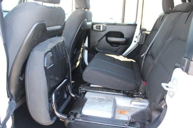 Used 2024 Jeep Wrangler Unlimited Rubicon 4xe AWD/4WD image 45