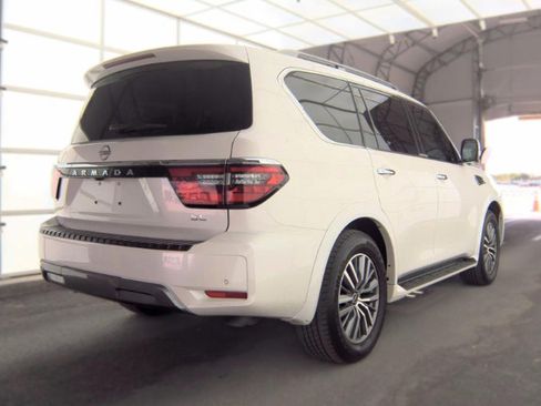 Used 2023 Nissan Armada SL RWD image 2
