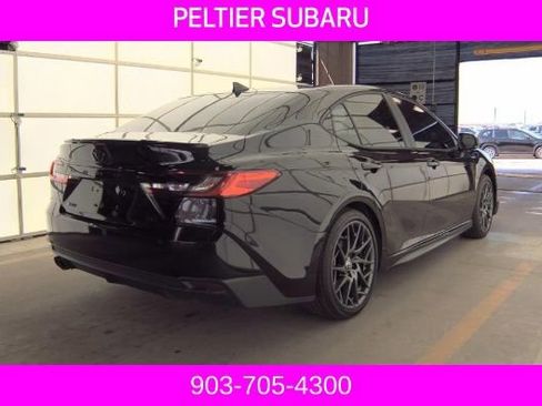 Used 2025 Toyota Camry SE w/ Multimedia Upgrade Package image 5