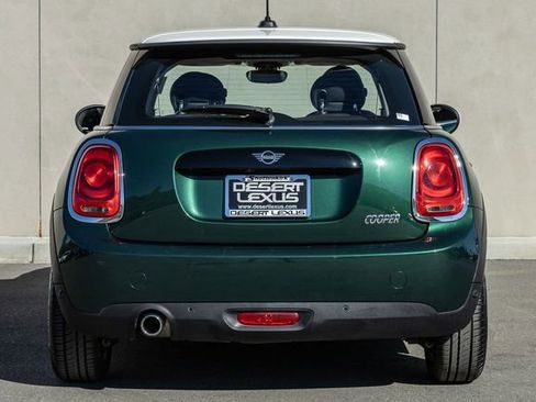 Used 2019 MINI Cooper 2-Door Hardtop image 4