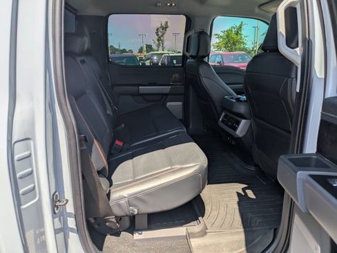 Used 2025 Ford F250 Lariat w/ Tremor Off-Road Package AWD/4WD image 18
