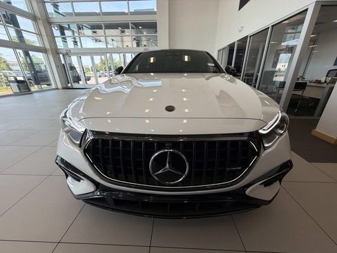 Used 2025 Mercedes-Benz E 53 AMG e 4MATIC Sedan image 2