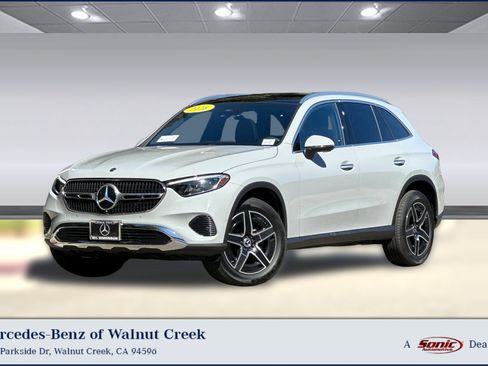 Certified 2026 Mercedes-Benz GLC 300 image 1