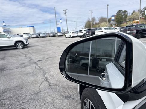 Used 2020 Hyundai Santa Fe Limited AWD/4WD image 23