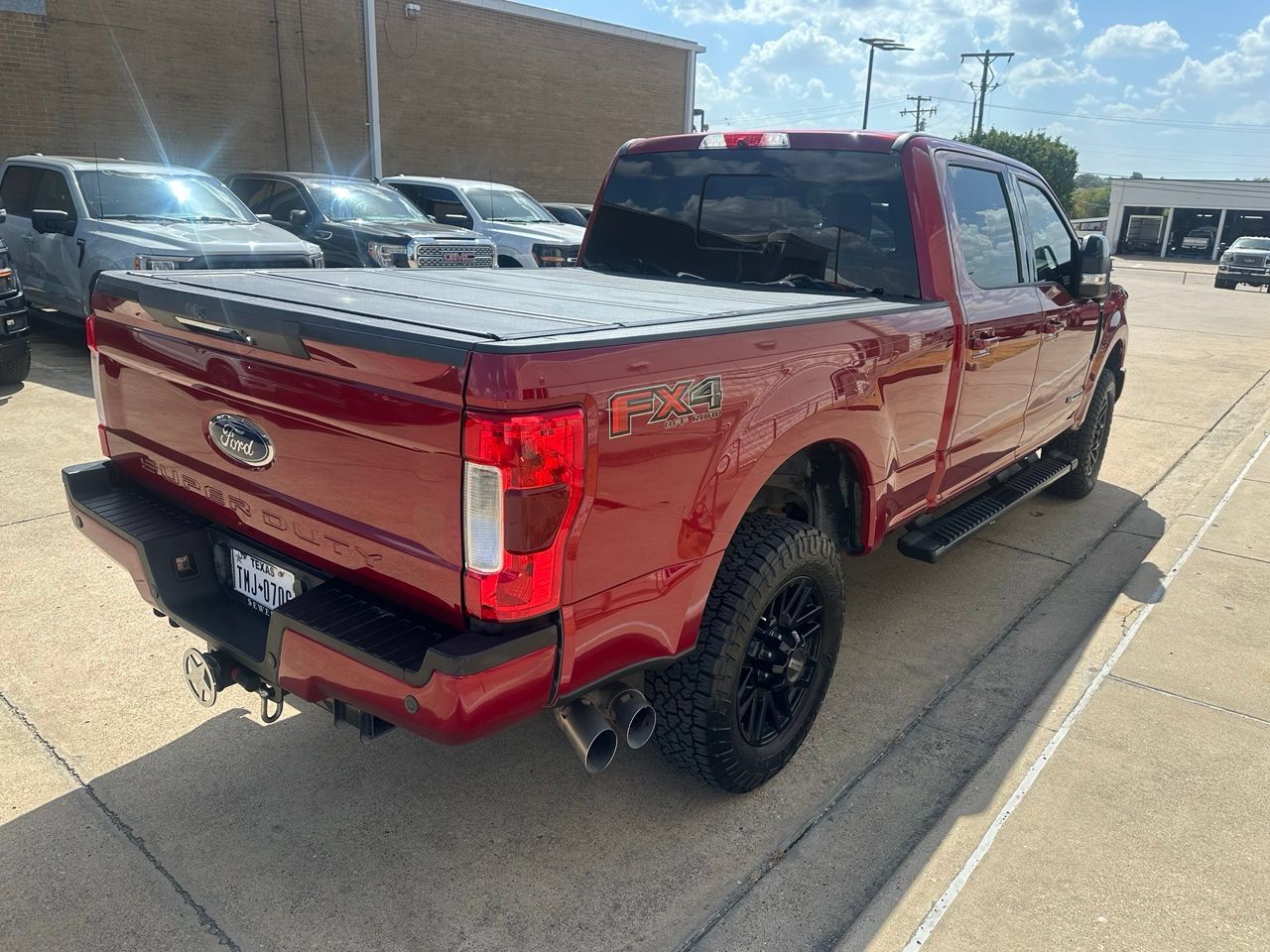 Used 2019 Ford F250 Lariat w/ Lariat Ultimate Package AWD/4WD image 11
