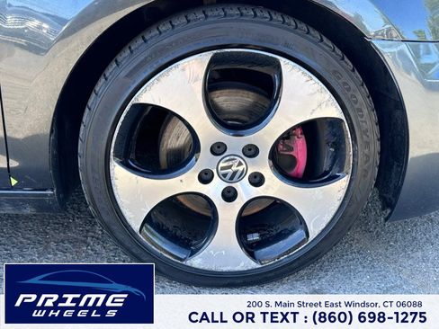 Used 2012 Volkswagen GTI 2-Door FWD image 23