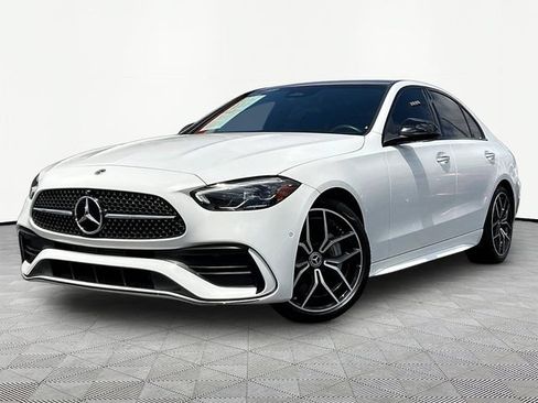 Used 2023 Mercedes-Benz C 300 Sedan image 3