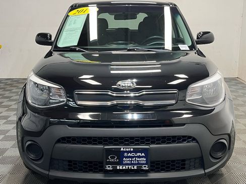 Used 2019 Kia Soul image 2