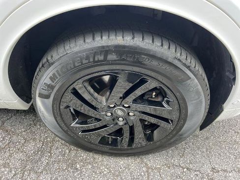 New 2024 Land Rover Discovery Sport S AWD/4WD image 10