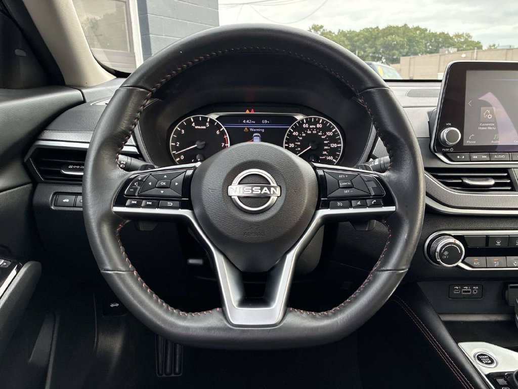 Certified 2024 Nissan Altima 2.5 SR AWD/4WD image 18