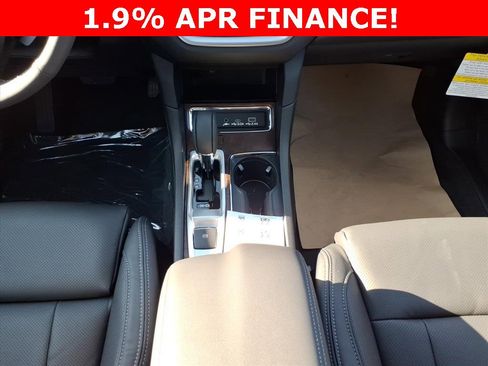 New 2025 Subaru Ascent Touring image 18