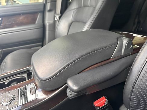 Used 2019 Land Rover Range Rover Long Wheelbase Supercharged AWD/4WD image 47
