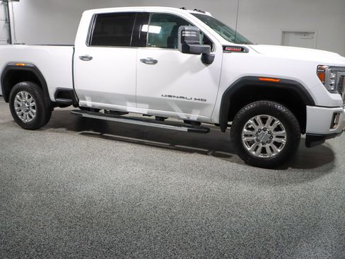 Used 2023 GMC Sierra 2500 Denali w/ Denali Ultimate Package image 6