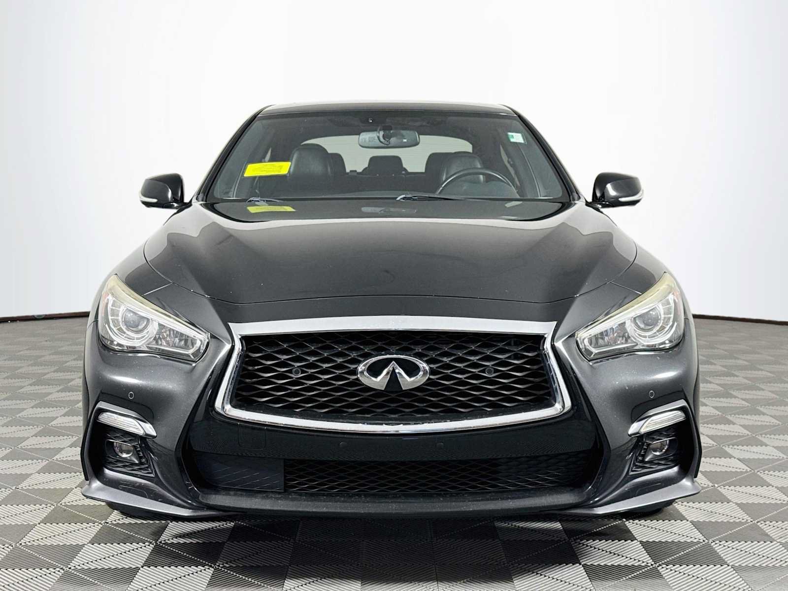 Used 2018 INFINITI Q50 Red Sport 400 w/ Sensory Package (Sport) AWD/4WD image 2