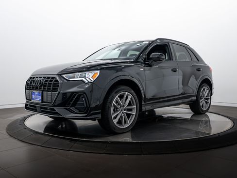 New 2025 Audi Q3 2.0T Premium w/ Convenience Package AWD/4WD image 6