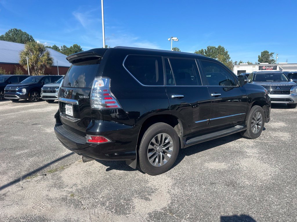 Used 2016 Lexus GX 460 Luxury AWD/4WD image 3