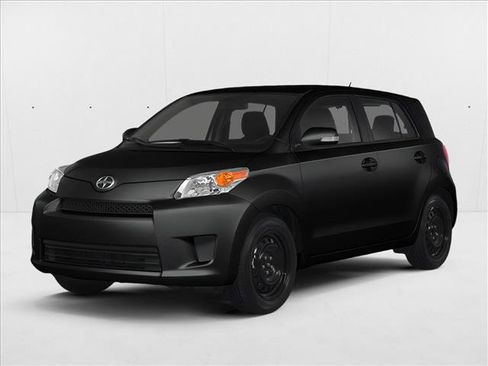 Used 2014 Scion xD FWD image 1