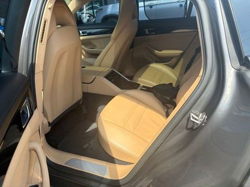 Used 2017 Porsche Panamera 4 AWD/4WD image 12