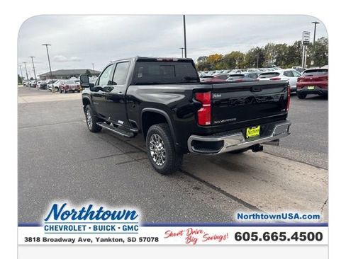 New 2026 Chevrolet Silverado 2500 LTZ w/ LTZ Convenience Package image 7