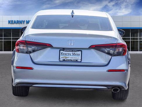 Used 2022 Honda Civic Sport image 5
