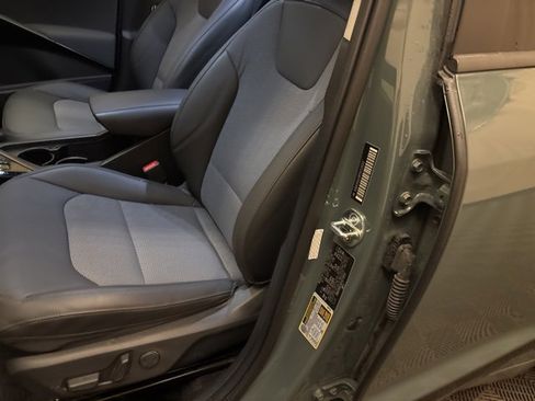 Certified 2023 Kia Niro EX Touring image 10