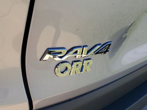 Used 2025 Toyota RAV4 LE AWD/4WD image 33